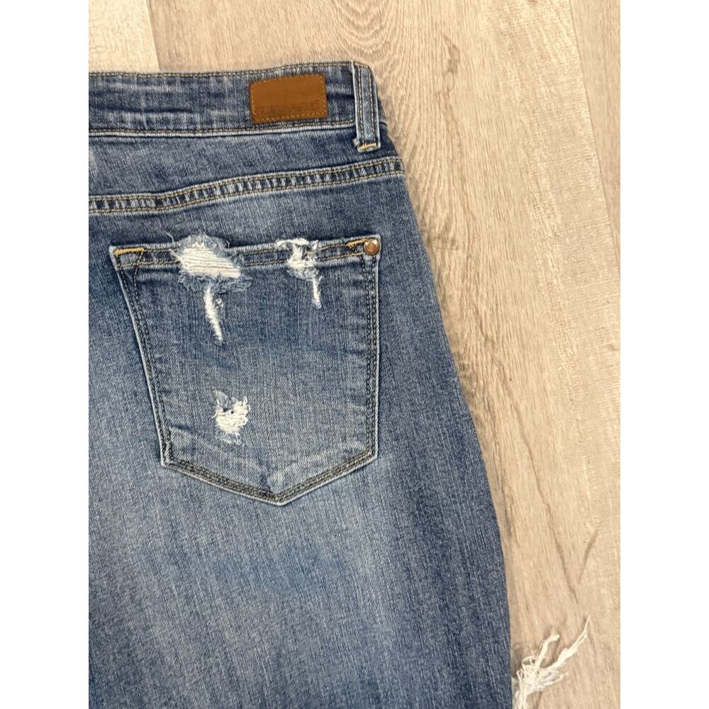 Judy Blue Jeans Womens 15 Distressed Boyfriend Fit Denim Ripped Grunge Pants - Picture 12 of 14